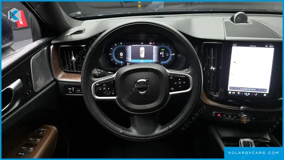 VOLVO XC60 T8 ULTIMATE BRIGHT
