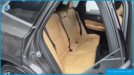 VOLVO XC60 B6 ULTIMATE BRIGHT