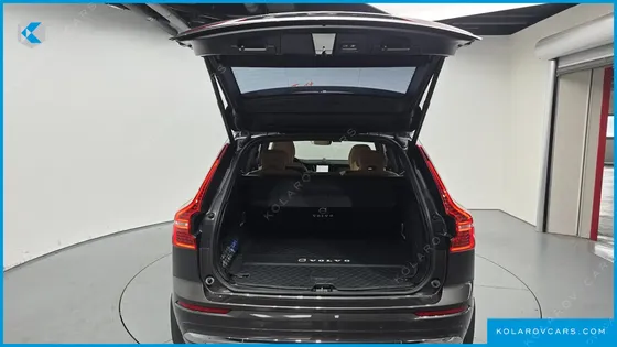 VOLVO XC60 B6 ULTIMATE BRIGHT