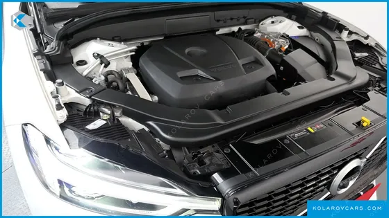 VOLVO XC60 T8 R-DESIGN