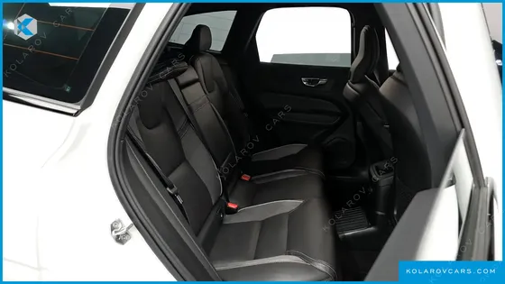 VOLVO XC60 T8 R-DESIGN
