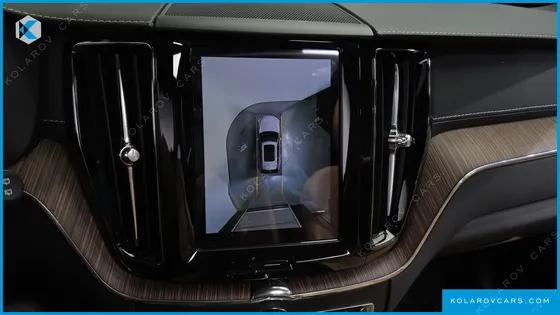 VOLVO XC60 B6 INSCIRTION