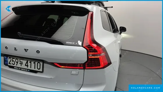 VOLVO XC60 T8 R-DESIGN