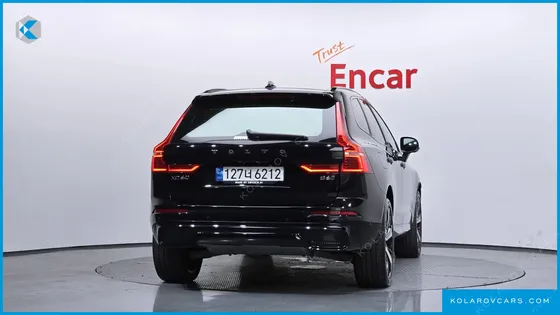 VOLVO XC60 B6 R-DESIGN