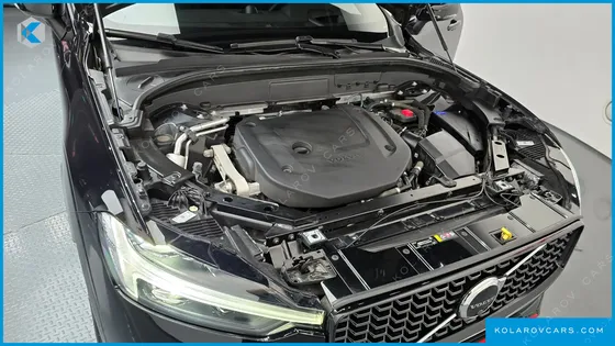 VOLVO XC60 B6 R-DESIGN