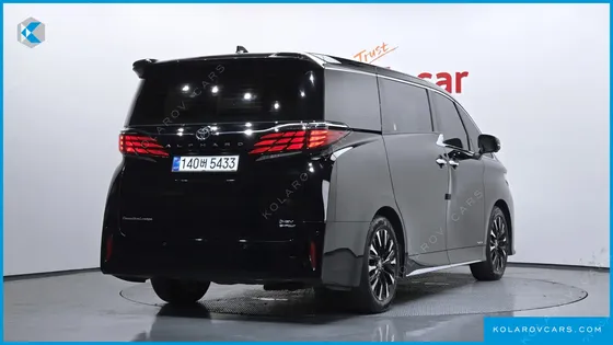 TOYOTA ALPHARD 2.5 HEV EXECUTIVE AWD