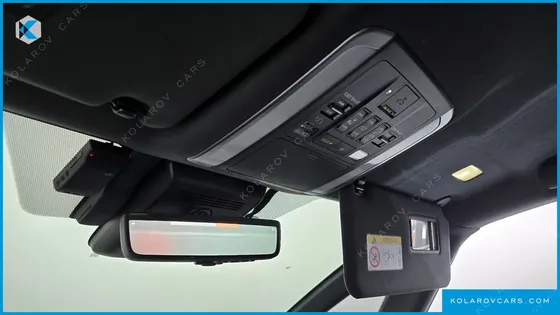 TOYOTA ALPHARD 2.5 HEV EXECUTIVE AWD