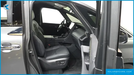 TOYOTA ALPHARD 2.5 HEV EXECUTIVE AWD
