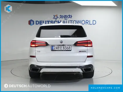 BMW X5 M50I