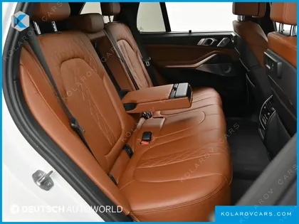 BMW X5 M50I