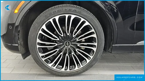LINCOLN AVIATOR 3.0 BLACK LABEL AWD