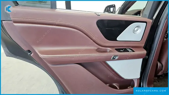 LINCOLN AVIATOR 3.0 BLACK LABEL AWD