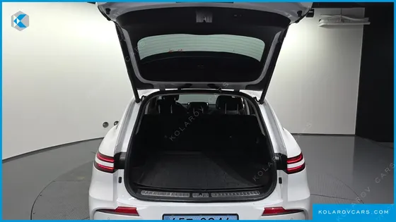 GENESIS GV70 E-AWD