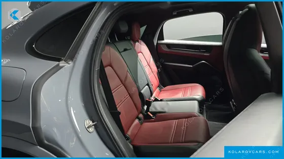 PORSCHE CAYENNE 3.0 COUPE