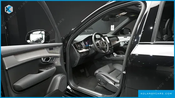 VOLVO XC90 T8 ULTRA DARK HYBRID