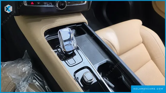 VOLVO XC90 B6 ULTIMATE BRIGHT