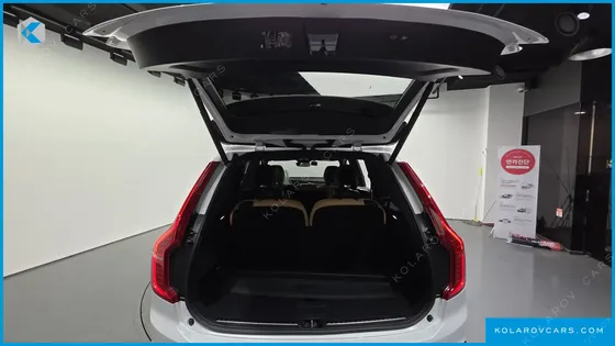 VOLVO XC90 B6 ULTIMATE BRIGHT