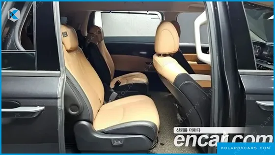 KIA CARNIVAL 9-SEATER SIGNATURE