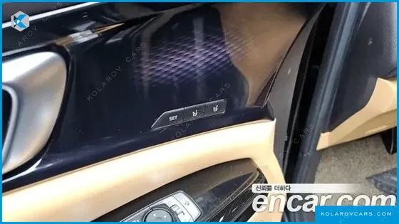 KIA CARNIVAL 9-SEATER SIGNATURE