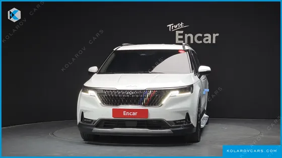 KIA CARNIVAL 9-SEATER SIGNATURE