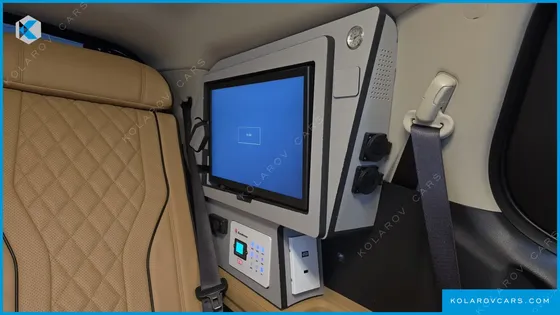 KIA CARNIVAL GASOLINE 9-SEATER LIMOUSINE(SPECIAL VEHICLE)