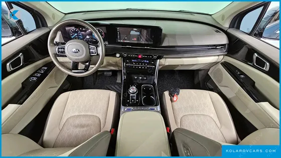 KIA CARNIVAL 11-SEATER NOBLESSE