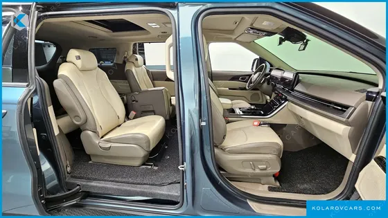 KIA CARNIVAL 11-SEATER NOBLESSE
