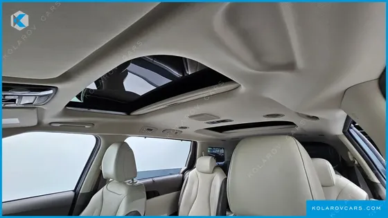 KIA CARNIVAL 11-SEATER NOBLESSE