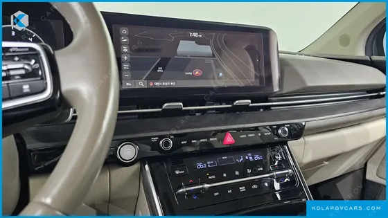 KIA CARNIVAL 11-SEATER NOBLESSE