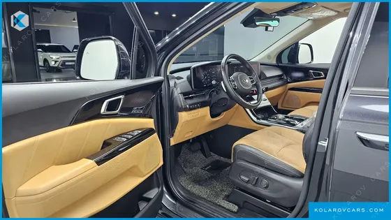 KIA CARNIVAL 11-SEATER SIGNATURE