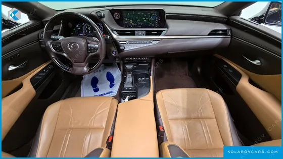 LEXUS ES LUXURY PLUS