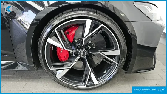 AUDI RS6 4.0 TFSI QUATTRO AVANT PERFORMANCE