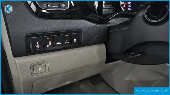 KIA CARNIVAL 7-SEATER LIMOUSINE