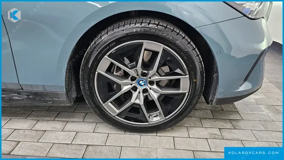 BMW I5 EDRIVE 40