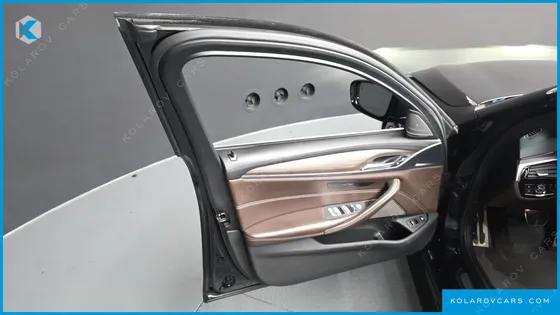 BMW 5 SERIES 530E M SPORT