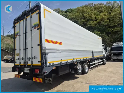 TATA DAEWOO NOBUS MID-SIZE TRUCK ROYAL