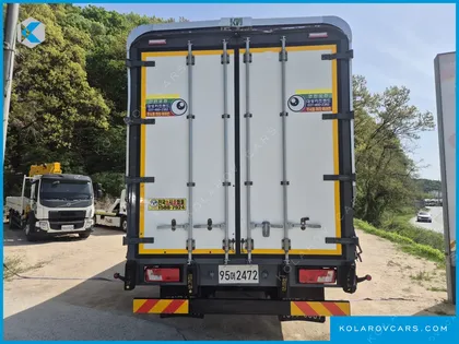 TATA DAEWOO NOBUS MID-SIZE TRUCK ROYAL