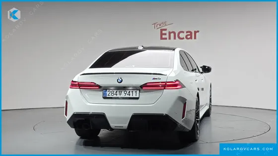 BMW M5 M5 SEDAN