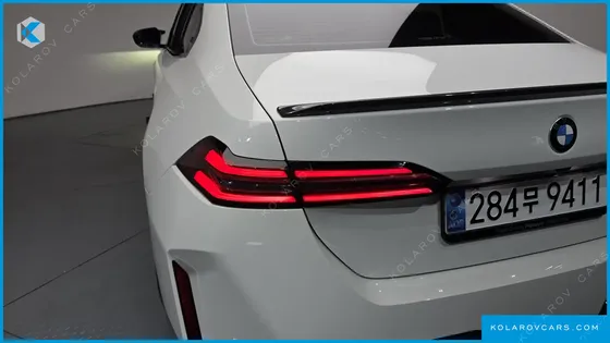 BMW M5 M5 SEDAN