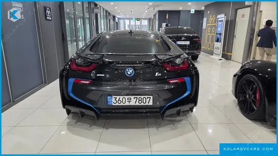 BMW I8 COUPE