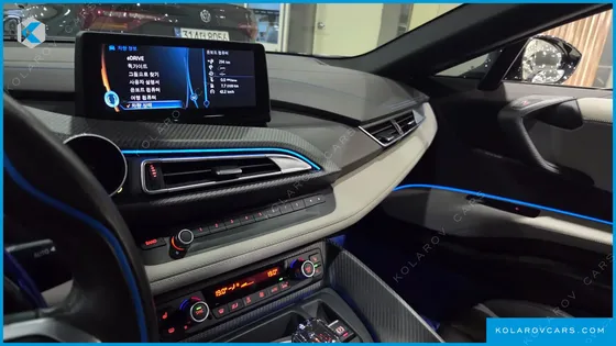 BMW I8 COUPE