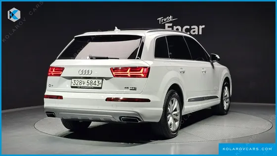 AUDI Q7 45 TFSI QUATTRO