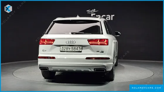 AUDI Q7 45 TFSI QUATTRO