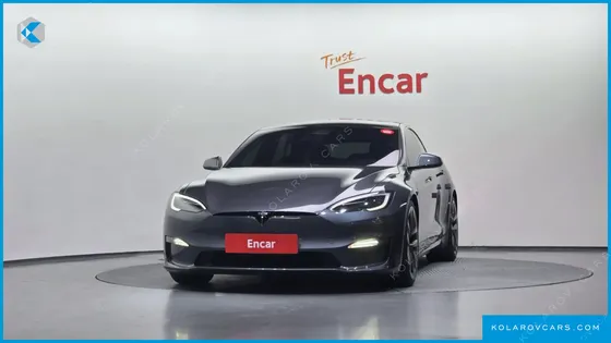 TESLA MODEL S PLAID