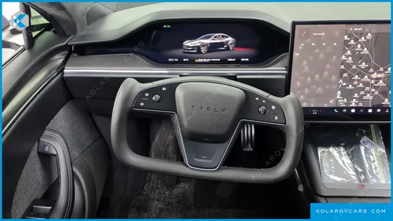 TESLA MODEL S PLAID