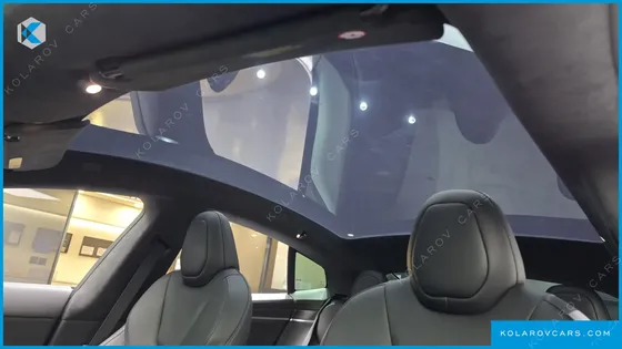 TESLA MODEL S PLAID