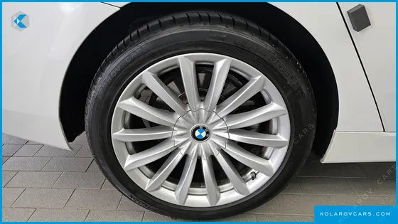 BMW GRAN TURISMO (GT) 630I XDRIVE LUXURY