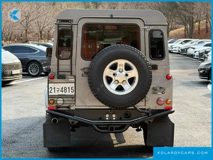 LAND ROVER DEFENDER 110