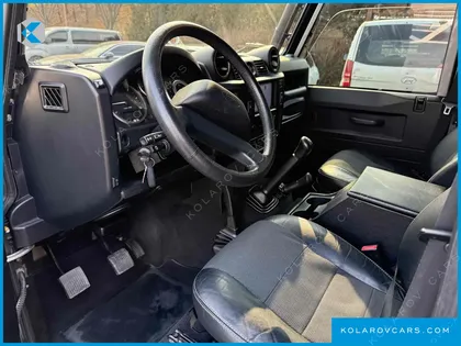 LAND ROVER DEFENDER 110