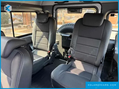 LAND ROVER DEFENDER 110
